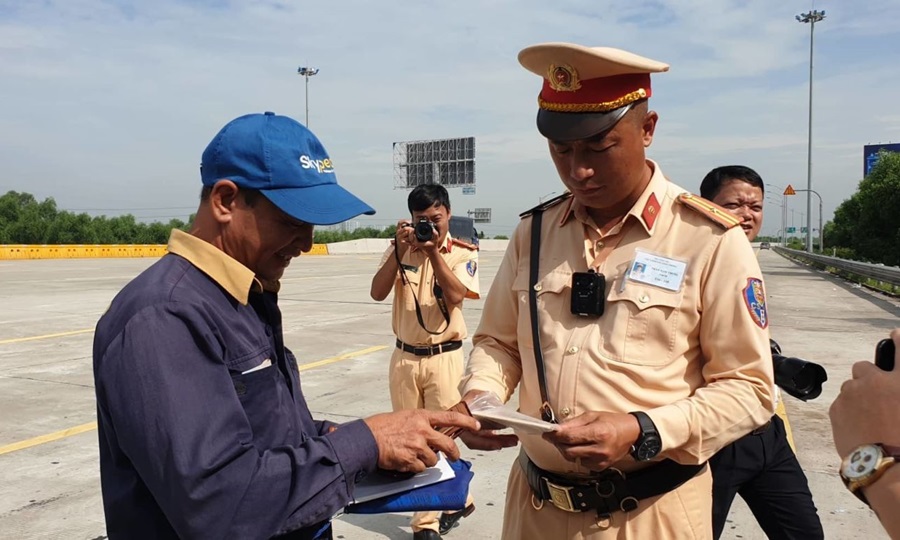 Bảo hiểm bắt buộc TNDS ô tô PVI